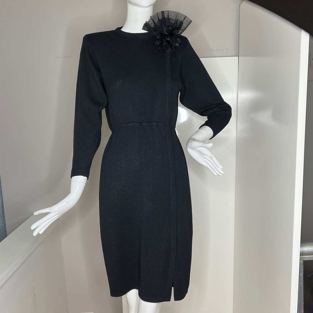 St John Evening For Saks Fifth Avenue Sz 4 Vintage Knee Length Knit Dress